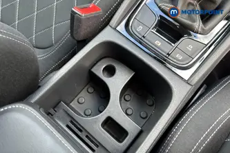 Skoda Karoq Sportline Manual Petrol SUV - Stock Number (1670995) - 16th supplementary image