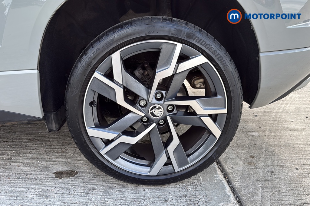 Skoda Karoq Sportline Manual Petrol SUV - Stock Number (1670995) - 45th supplementary image