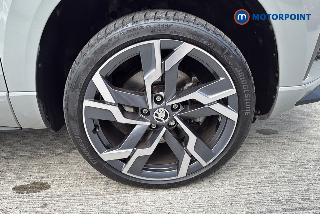 Skoda Karoq Sportline Manual Petrol SUV - Stock Number (1670995) - 47th supplementary image