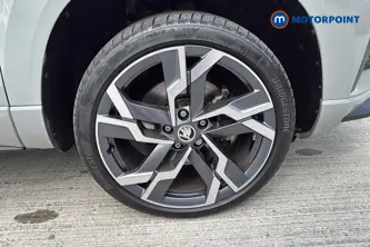 Skoda Karoq Sportline Manual Petrol SUV - Stock Number (1670995) - 47th supplementary image