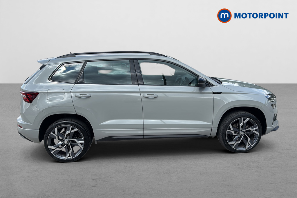 Skoda Karoq Sportline Manual Petrol SUV - Stock Number (1670995) - Passenger side