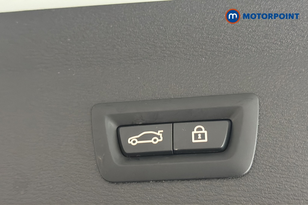 BMW X1 Xline Automatic Petrol SUV - Stock Number (1670997) - 35th supplementary image