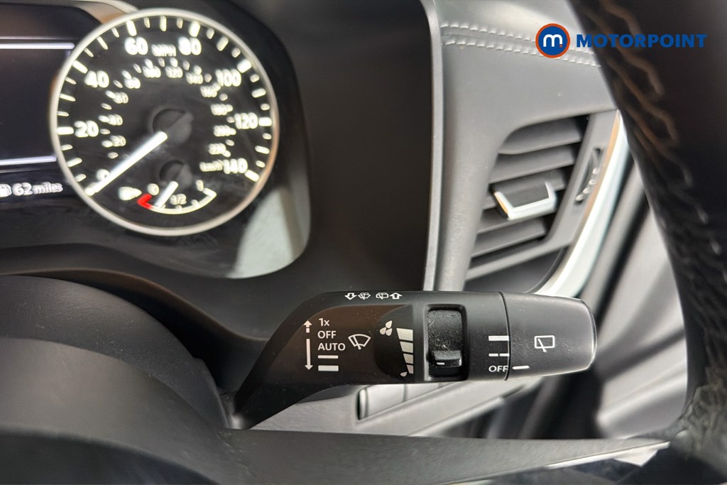 Nissan Qashqai Acenta Premium Manual Petrol SUV - Stock Number (1671011) - 7th supplementary image