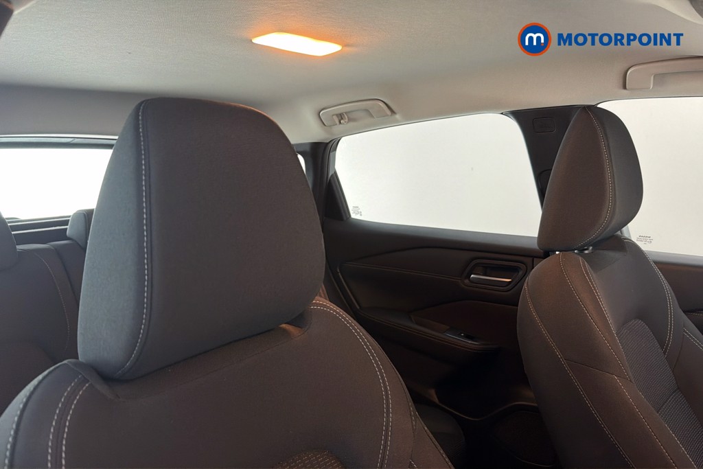 Nissan Qashqai Acenta Premium Manual Petrol SUV - Stock Number (1671011) - 23rd supplementary image