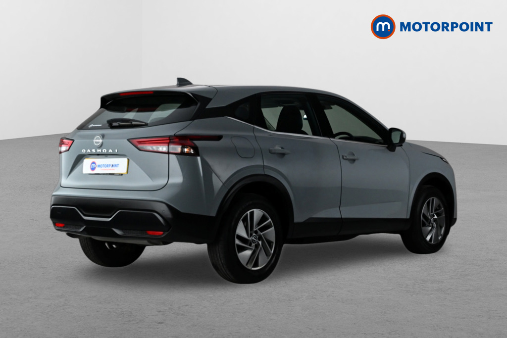 Nissan Qashqai Acenta Premium Manual Petrol SUV - Stock Number (1671011) - Drivers side rear corner