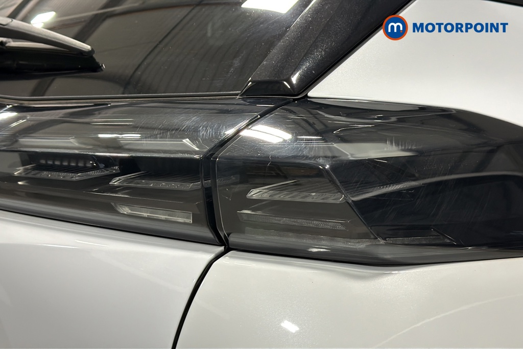 Peugeot 2008 Allure Manual Petrol SUV - Stock Number (1624878) - 36th supplementary image