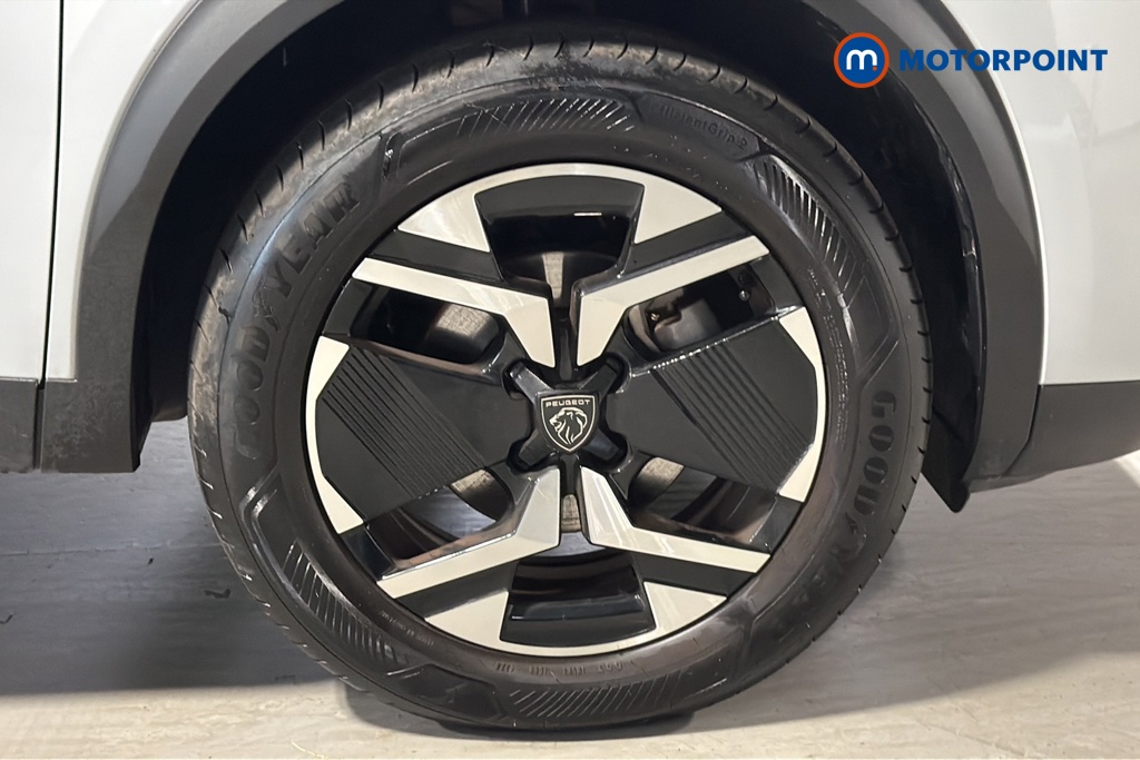 Peugeot 2008 Allure Manual Petrol SUV - Stock Number (1624878) - 47th supplementary image