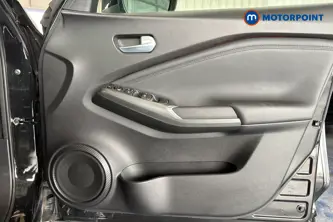 Nissan Juke N-Connecta Automatic Petrol SUV - Stock Number (1628808) - 18th supplementary image