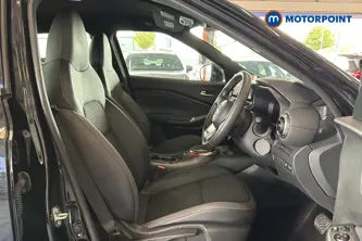 Nissan Juke N-Connecta Automatic Petrol SUV - Stock Number (1628808) - 22nd supplementary image