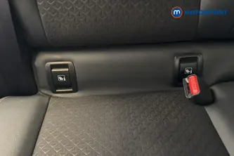 Nissan Juke N-Connecta Automatic Petrol SUV - Stock Number (1628808) - 27th supplementary image