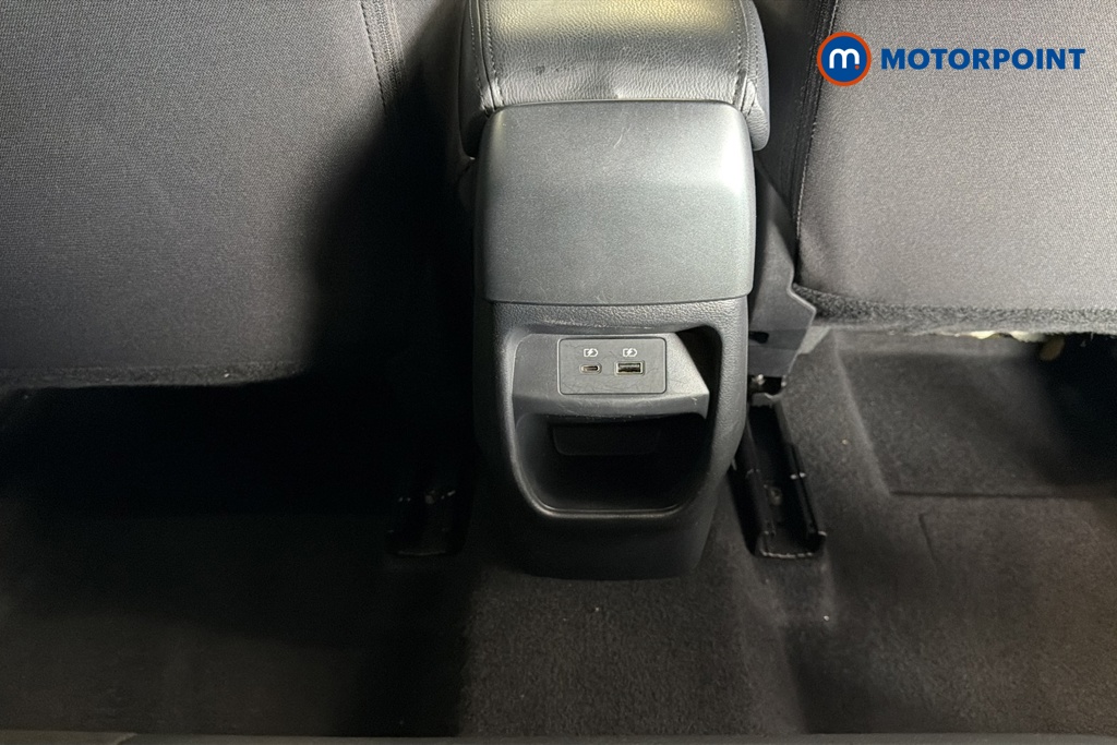 Nissan Juke N-Connecta Automatic Petrol SUV - Stock Number (1628808) - 28th supplementary image