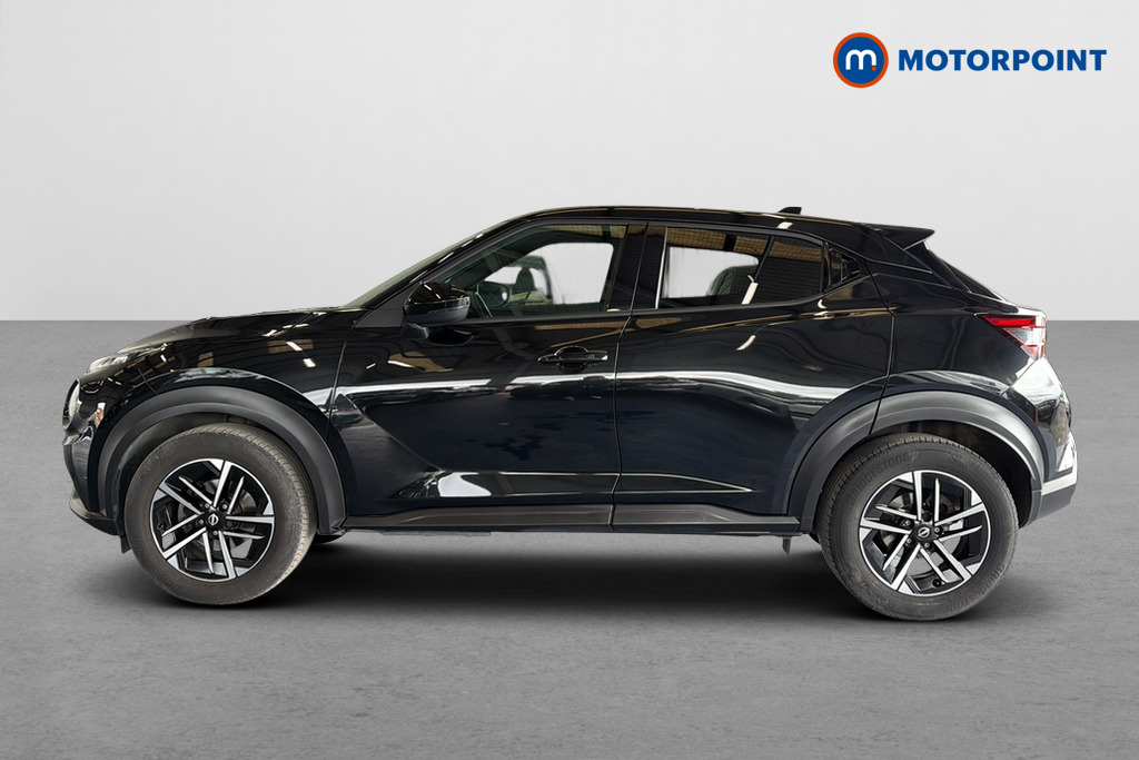 Nissan Juke N-Connecta Automatic Petrol SUV - Stock Number (1628808) - Drivers side