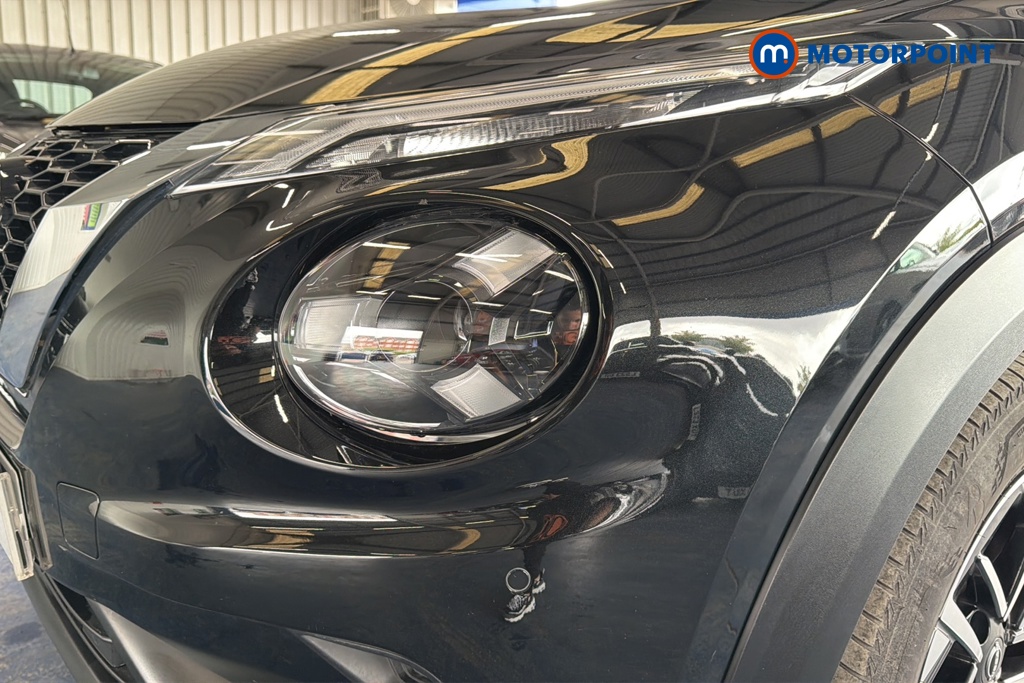 Nissan Juke N-Connecta Automatic Petrol SUV - Stock Number (1628808) - 42nd supplementary image