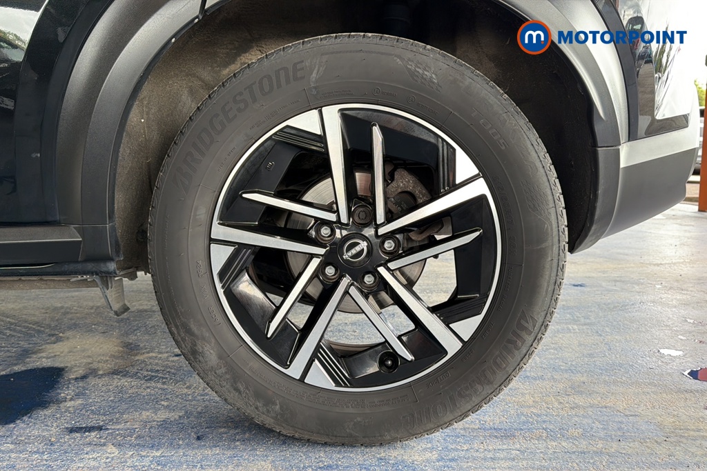 Nissan Juke N-Connecta Automatic Petrol SUV - Stock Number (1628808) - 45th supplementary image