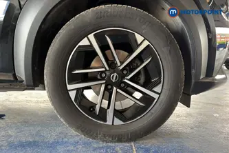 Nissan Juke N-Connecta Automatic Petrol SUV - Stock Number (1628808) - 47th supplementary image