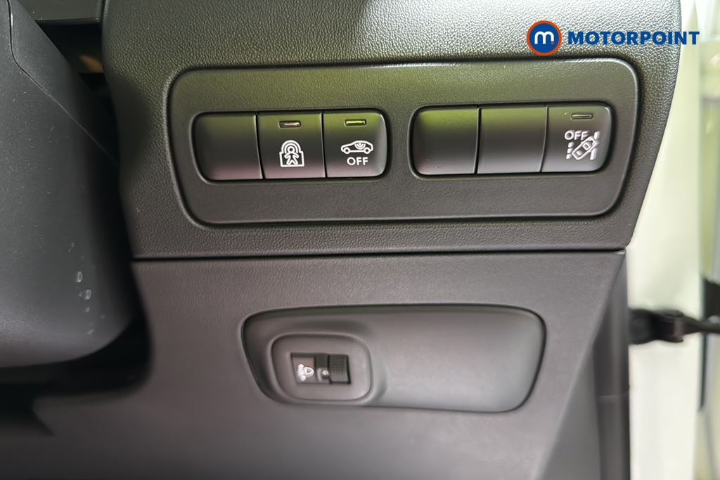 Citroen C3 Aircross Shine Plus Automatic Petrol SUV - Stock Number (1631884) - 11th supplementary image