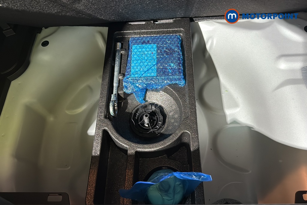 Citroen C3 Aircross Shine Plus Automatic Petrol SUV - Stock Number (1631884) - 33rd supplementary image
