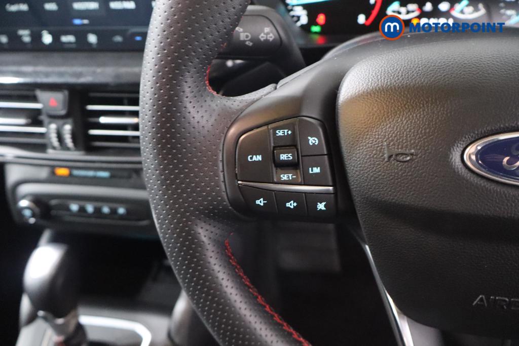 Ford Focus St-Line Automatic Petrol Estate - Stock Number (1641148) - 4th supplementary image