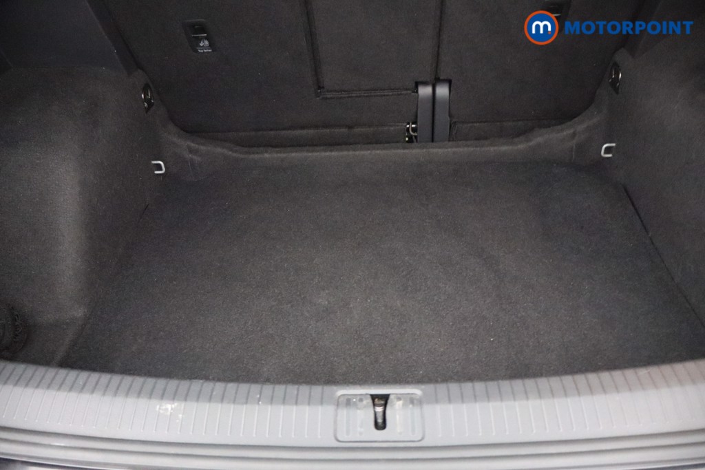 Volkswagen Tiguan R-Line Automatic Petrol SUV - Stock Number (1650429) - 5th supplementary image