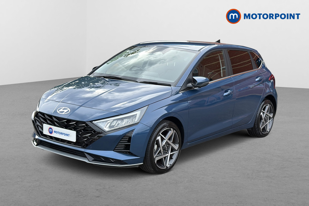 Hyundai I20 Premium Manual Petrol Hatchback - Stock Number (1651140) - Passenger side front corner