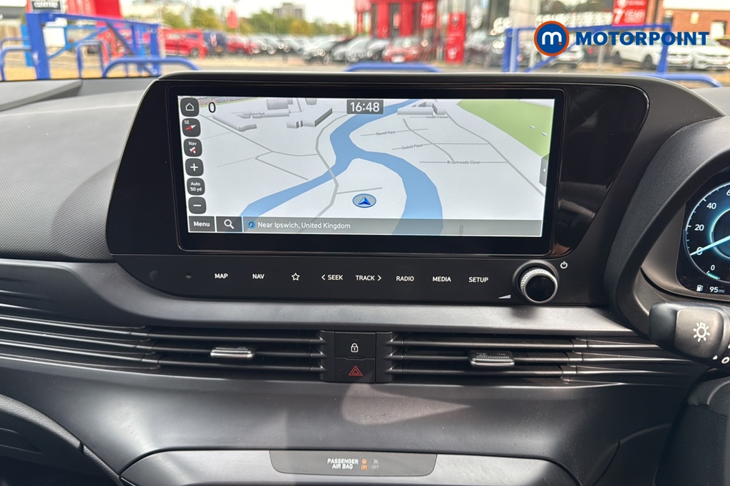 Hyundai I20 Premium Manual Petrol Hatchback - Stock Number (1651140) - 9th supplementary image