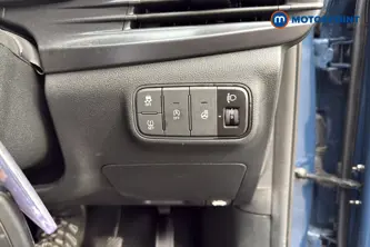 Hyundai I20 Premium Manual Petrol Hatchback - Stock Number (1651140) - 11th supplementary image