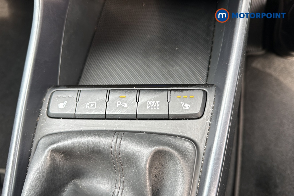 Hyundai I20 Premium Manual Petrol Hatchback - Stock Number (1651140) - 14th supplementary image