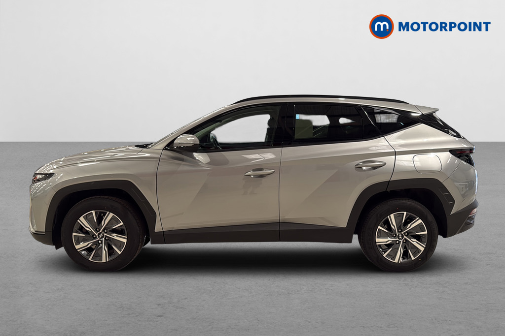 Hyundai Tucson Se Connect Manual Petrol SUV - Stock Number (1653379) - Drivers side