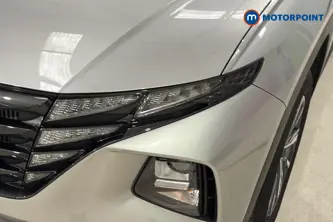 Hyundai Tucson Se Connect Manual Petrol SUV - Stock Number (1653379) - 42nd supplementary image