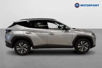 Hyundai Tucson Se Connect Manual Petrol SUV - Stock Number (1653379) - Passenger side