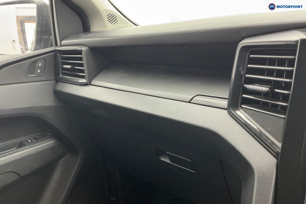 Volkswagen Amarok Life Manual Diesel Double Cab Pick-Up - Stock Number (1654043) - 18th supplementary image