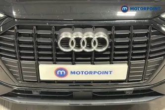 Audi Q3 Black Edition Automatic Petrol SUV - Stock Number (1654106) - 43rd supplementary image