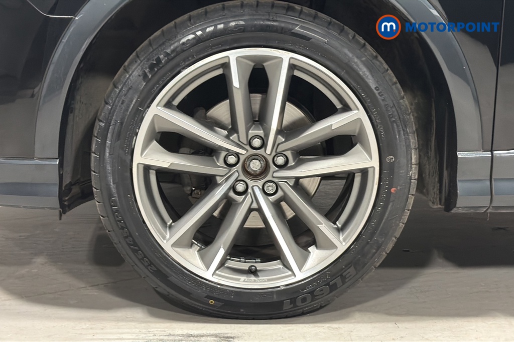 Audi Q3 Black Edition Automatic Petrol SUV - Stock Number (1654106) - 44th supplementary image