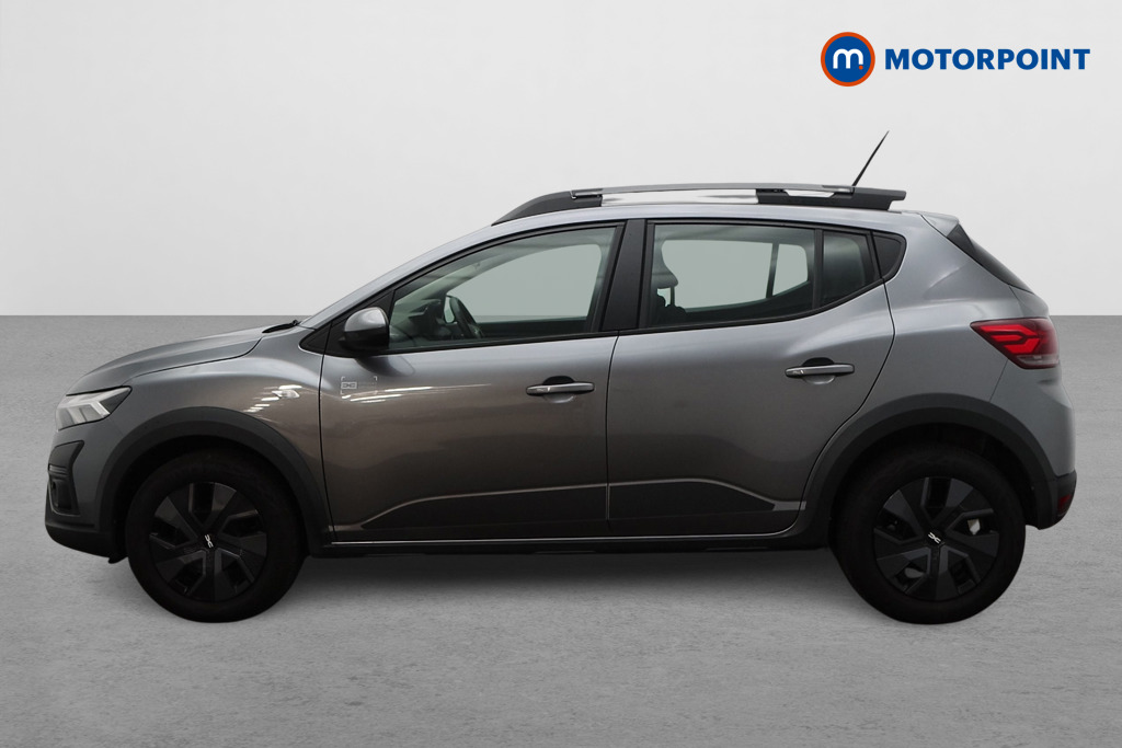 Dacia Sandero Stepway Expression Manual Petrol Hatchback - Stock Number (1654873) - Passenger side