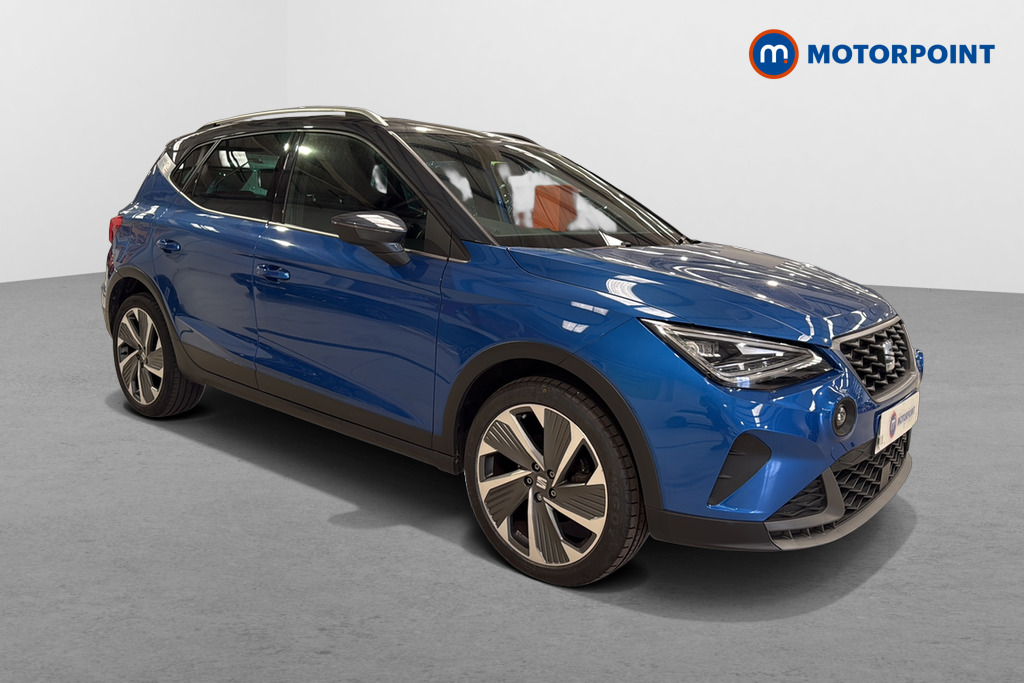 SEAT Arona listing photo