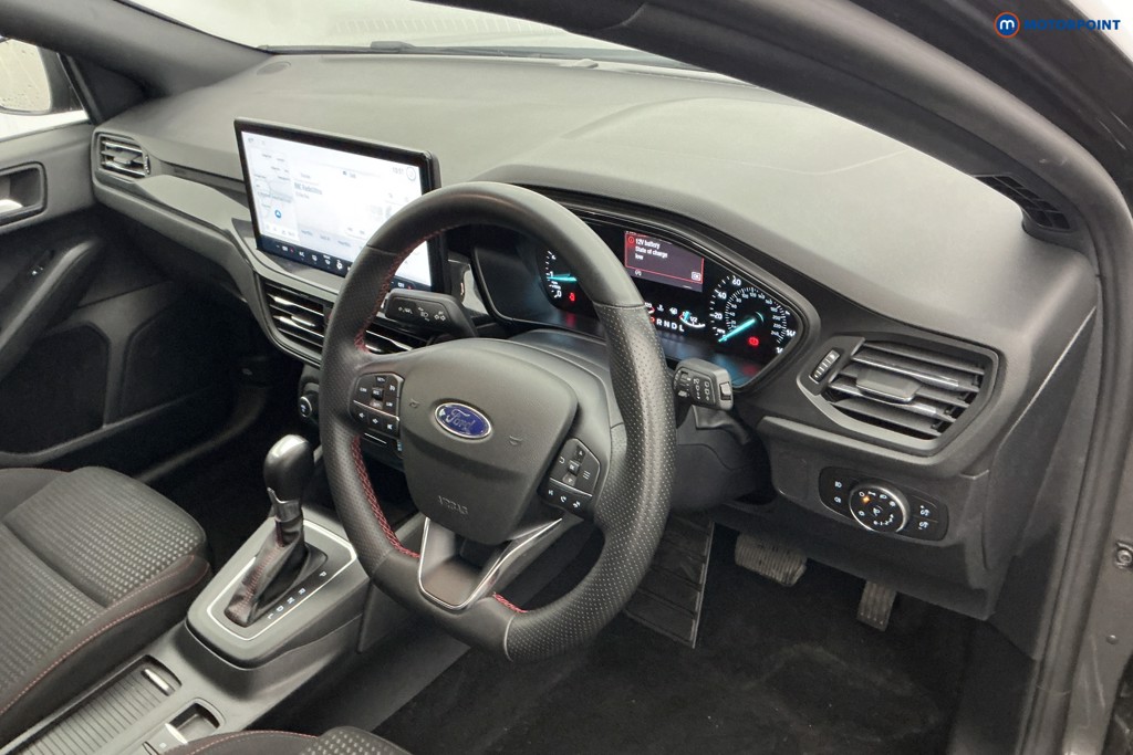 Ford Focus St-Line Automatic Petrol Hatchback - Stock Number (1655947) - 8th supplementary image