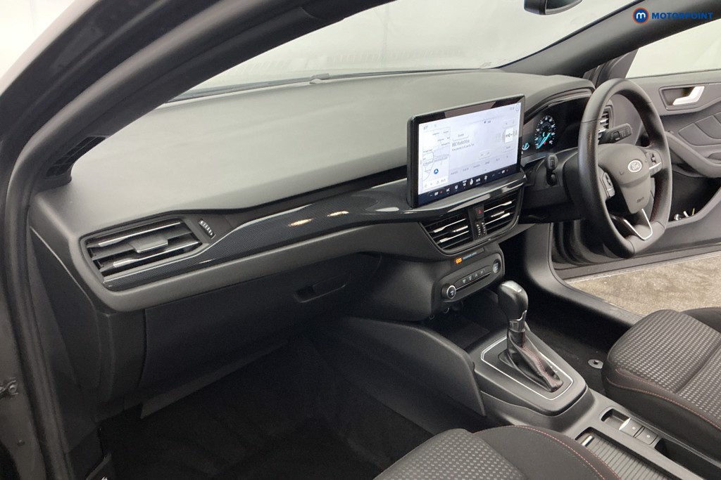 Ford Focus St-Line Automatic Petrol Hatchback - Stock Number (1655947) - 9th supplementary image