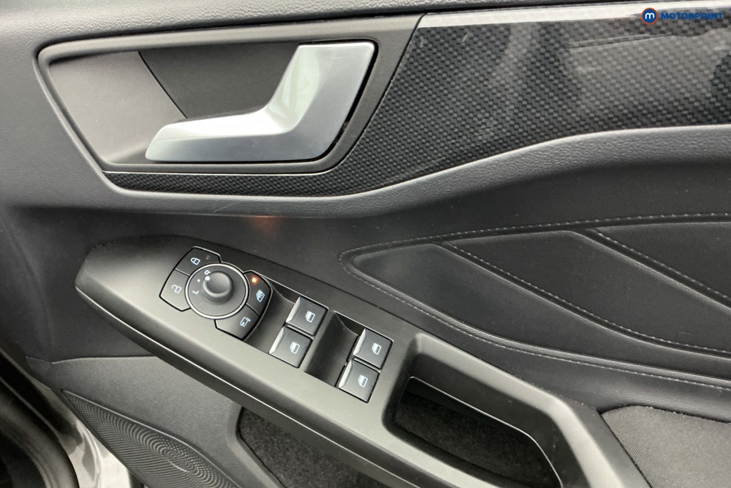 Ford Focus St-Line Automatic Petrol Hatchback - Stock Number (1655947) - 25th supplementary image
