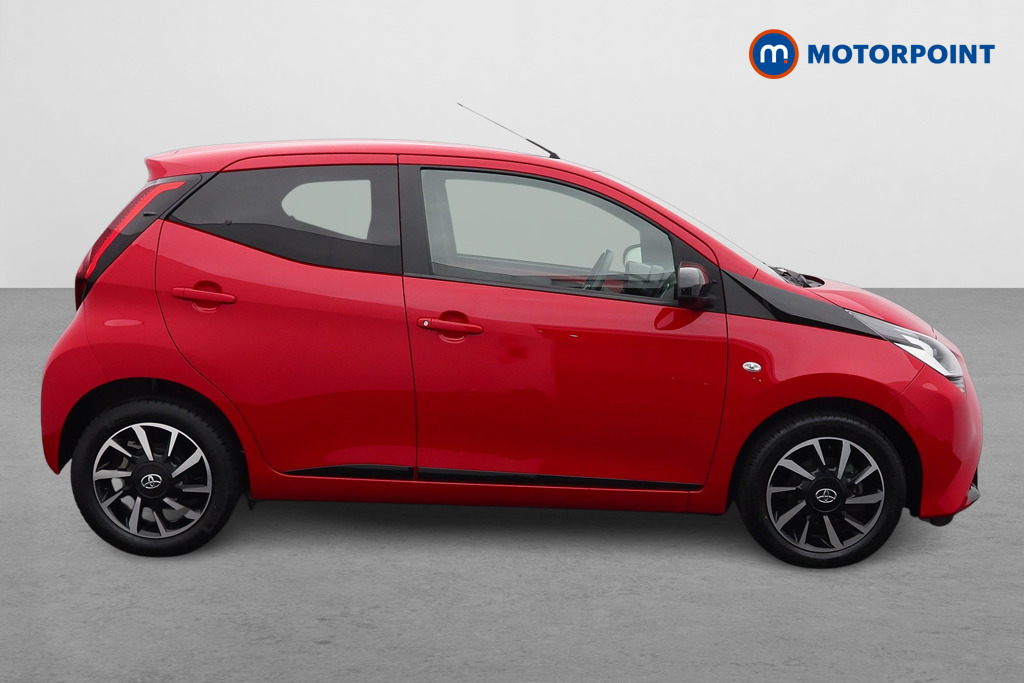 Toyota Aygo X-Trend Manual Petrol Hatchback - Stock Number (1656208) - Drivers side