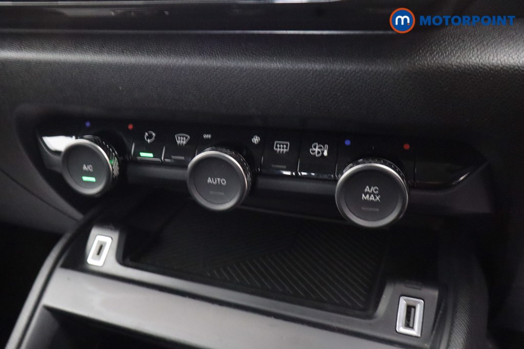 Citroen C4 Plus Manual Petrol Hatchback - Stock Number (1656620) - 9th supplementary image