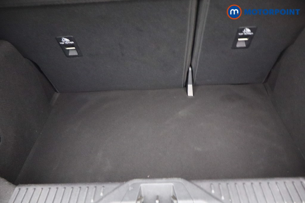 Ford Fiesta Titanium Manual Petrol Hatchback - Stock Number (1657843) - 4th supplementary image