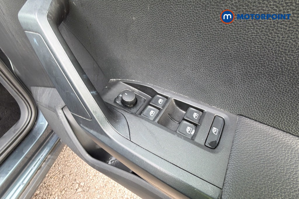Seat Arona Se Technology Manual Petrol SUV - Stock Number (1658179) - 20th supplementary image