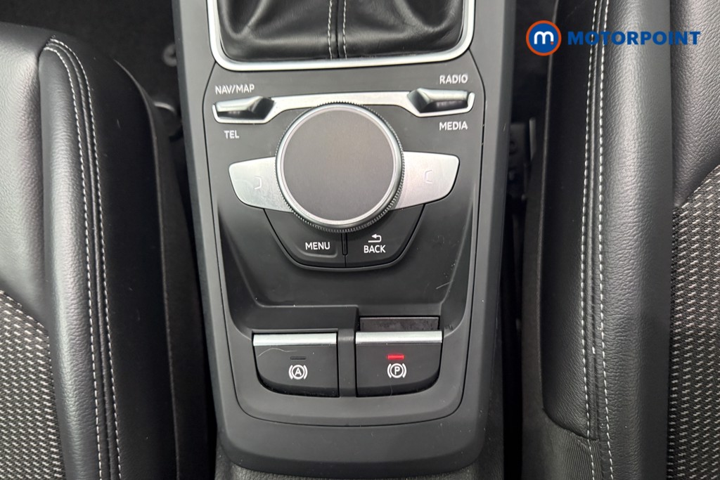 Audi Q2 Black Edition Manual Petrol SUV - Stock Number (1658789) - 8th supplementary image