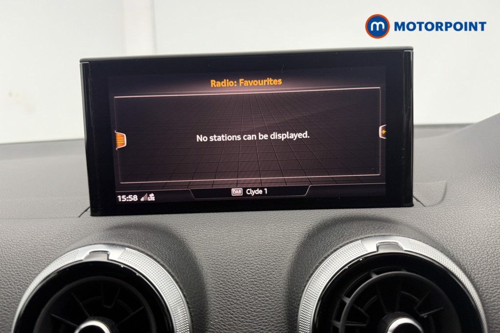 Audi Q2 Black Edition Manual Petrol SUV - Stock Number (1658789) - 11th supplementary image
