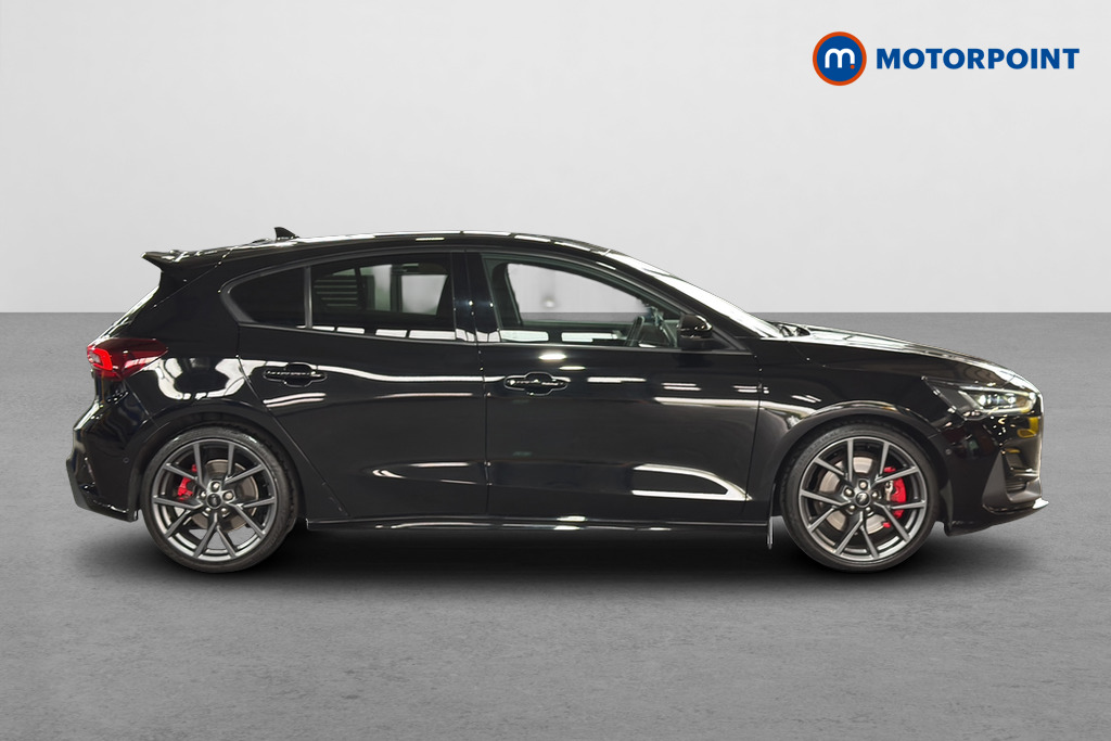 Ford Focus ST Manual Petrol Hatchback - Stock Number (1659230) - Passenger side