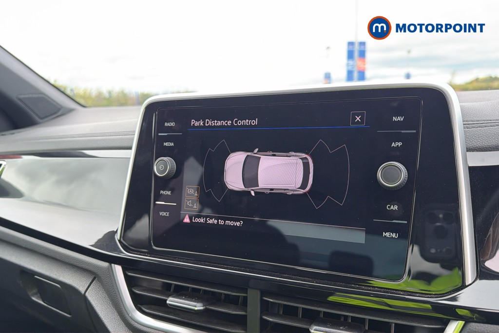 Volkswagen T-Roc R-Line Automatic Petrol SUV - Stock Number (1659657) - 13th supplementary image