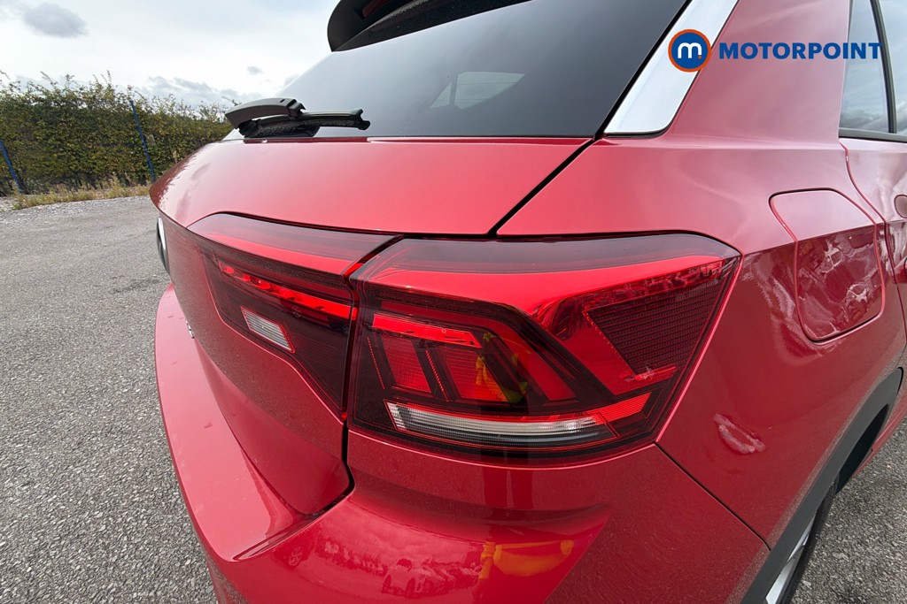 Volkswagen T-Roc R-Line Automatic Petrol SUV - Stock Number (1659657) - 38th supplementary image