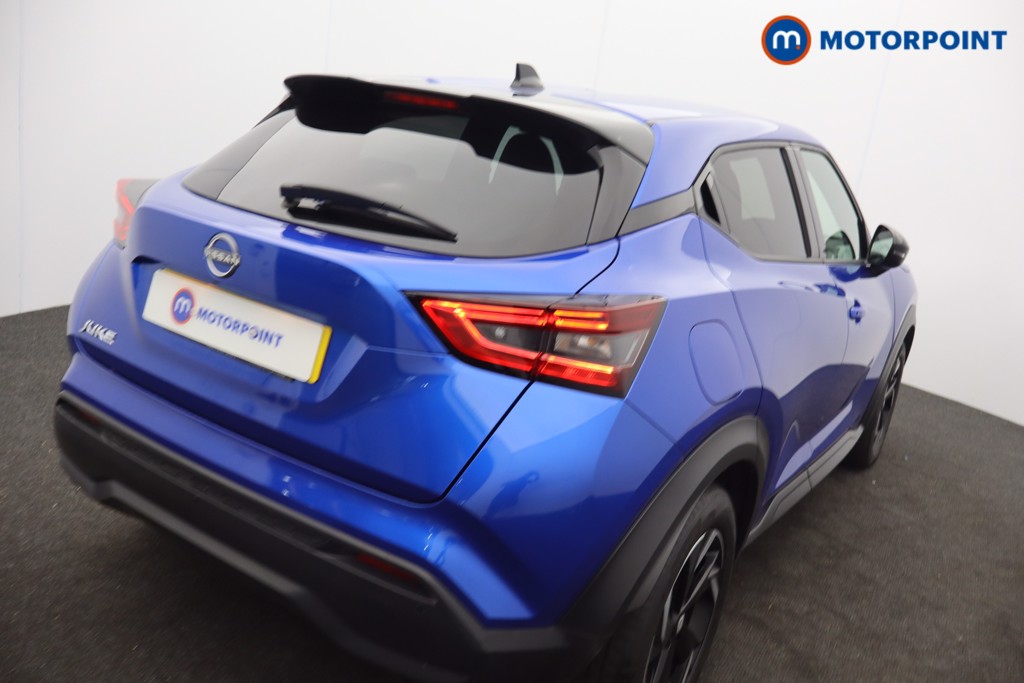 Nissan Juke N-Connecta Manual Petrol SUV - Stock Number (1660520) - 2nd supplementary image
