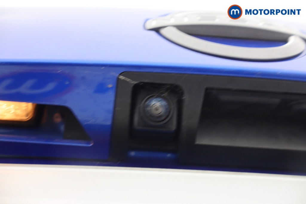 Nissan Juke N-Connecta Manual Petrol SUV - Stock Number (1660520) - 5th supplementary image