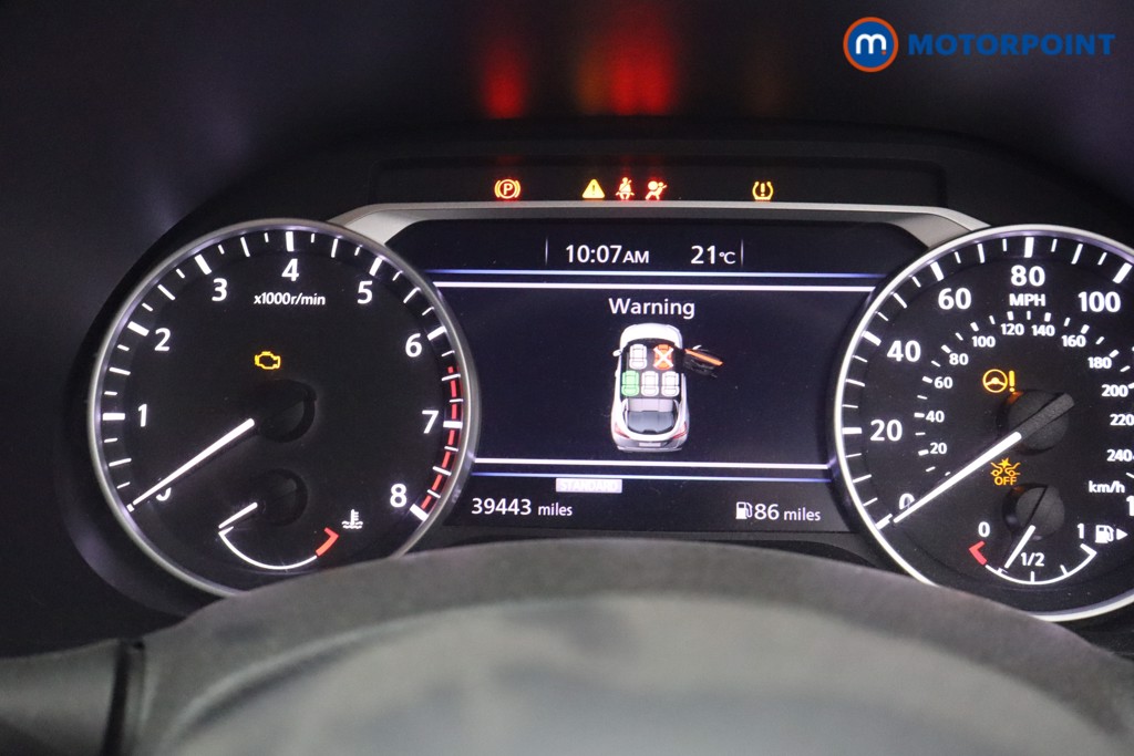 Nissan Juke N-Connecta Manual Petrol SUV - Stock Number (1660520) - 16th supplementary image